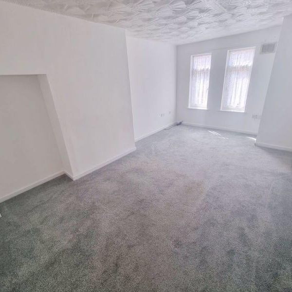 2 Bed Semi-Detached House, Birkin Avenue, NG7 - Photo 1