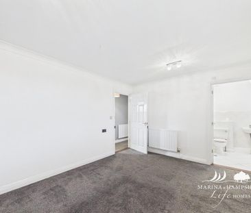 3 bedroom apartment to rent - Photo 2