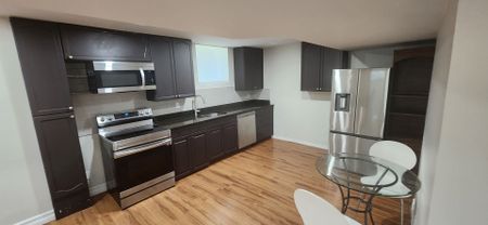 For Lease - 83 Sleepy Hollow Place Unit# Lower, Whitby, Ontario - Photo 3