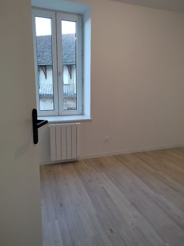 Appartement ( 60 m² ) refait entièrement à neuf - Photo 2