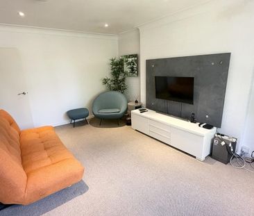 3 bedroom maisonette to rent - Photo 1