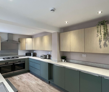 Empress Road Room 1 - Photo 1