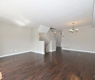 For Lease - 17 Glenhaven Private, Billings Bridge - Riverside Park ... - Photo 1