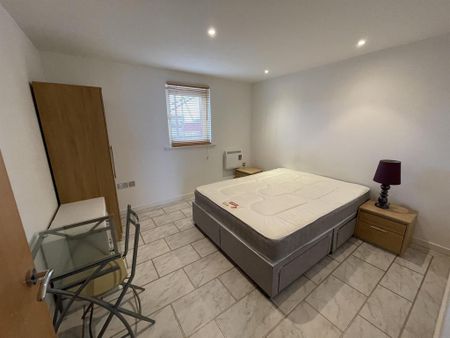 2 bedroom apartment to rent - Photo 4