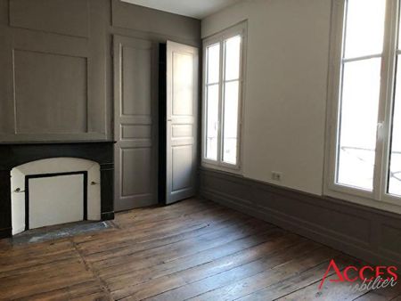 Location Appartement 3 pièces 122m² - Photo 3