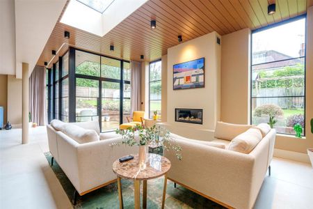 5 bedroom detached house to rent - Photo 5