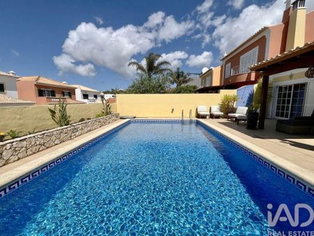 4 bedroom luxury House for rent in Luz, Distrito de Faro - Photo 3