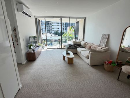 Greenslopes - Photo 2