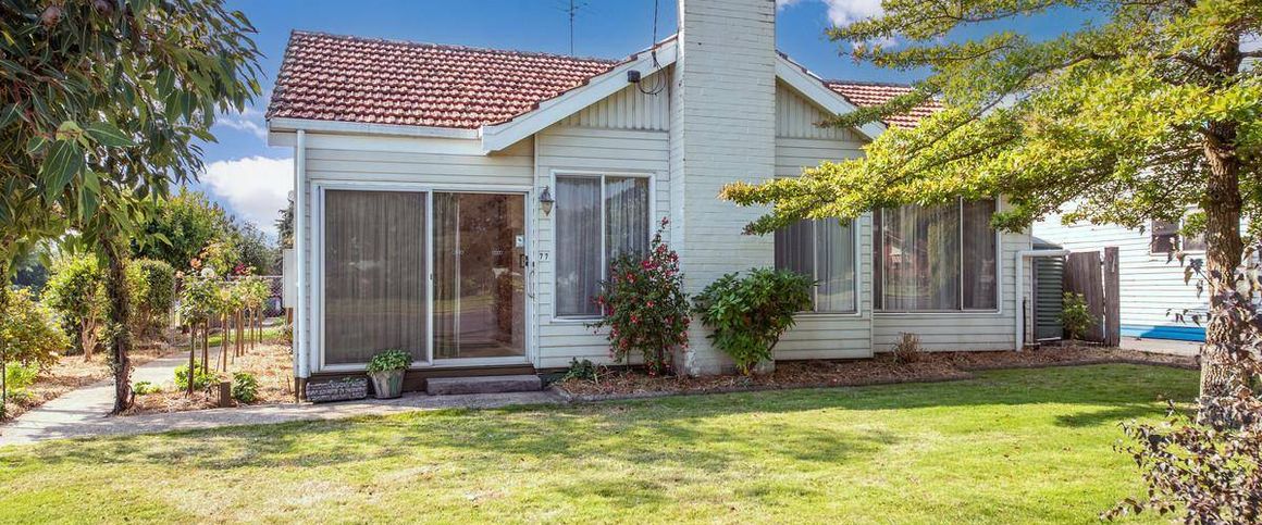 Neat & Tidy Two Bedroom Home - Photo 1