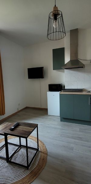 Location Appartement 1 pièce 22m² VALENCIENNES 59300 - Photo 1