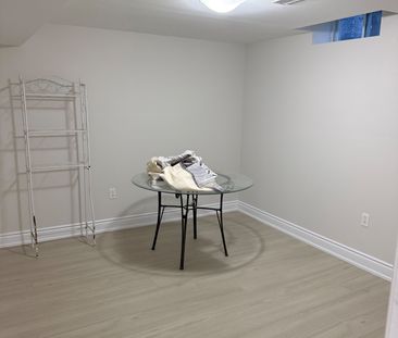 For Lease - 28 Heatherbank Trail Unit# Basement unit#1, Toronto, On... - Photo 3
