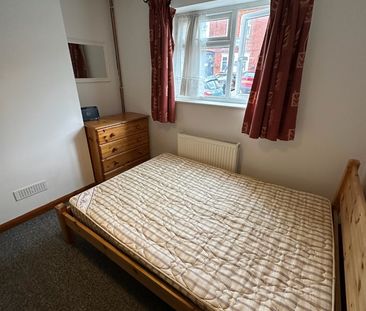 4 Bed Terraced House, Avenue Road, SO14 - Photo 5