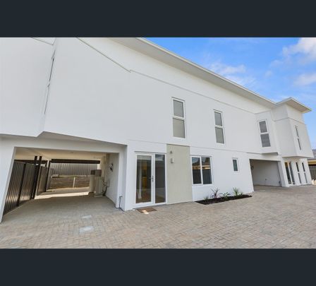 4/10 Grundy Terrace, Christies Beach, SA 5165 - Photo 1