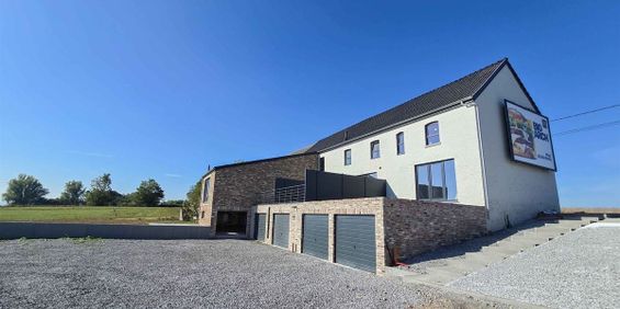 Huis te huur in Thuillies voor € 1.000 met 2 slaapkamers - Photo 3