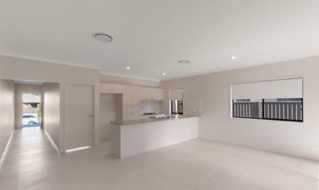 Fantastic Family Home! - Photo 4