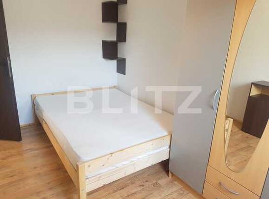 Apartament 3 camere, 60 mp, decomandat, zona UMF - Fotografie 1
