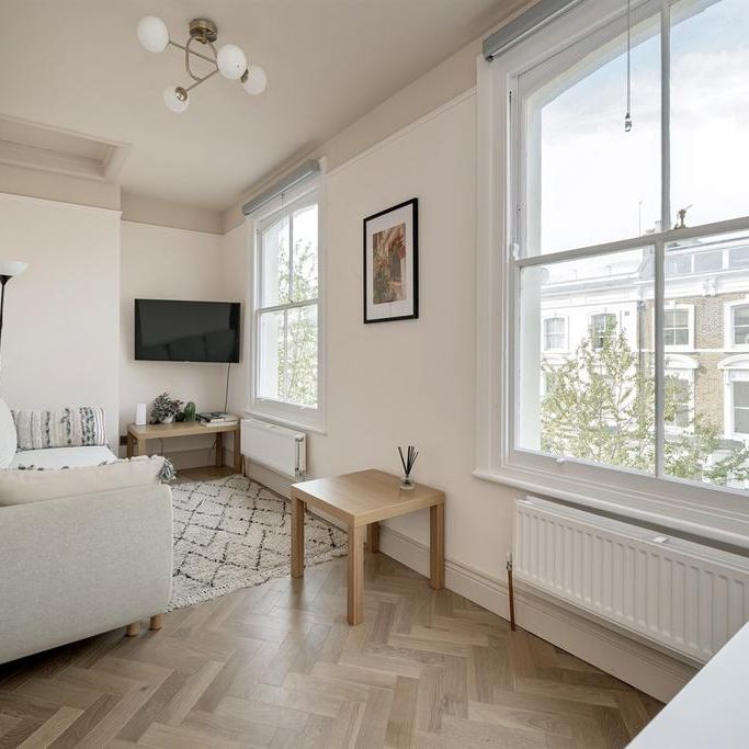 1 bedroom flat to rent - Photo 1