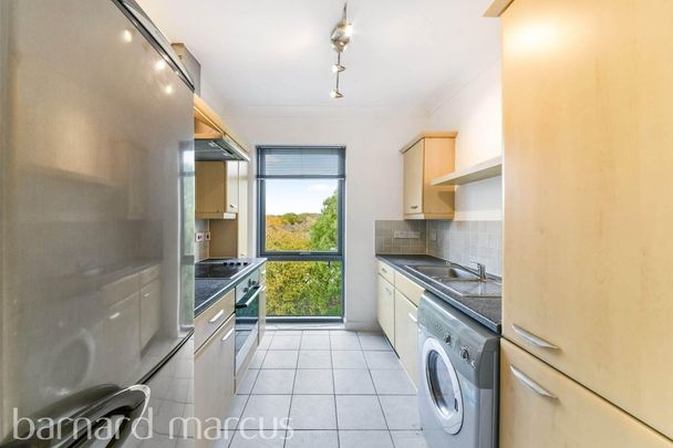 Lanacre Avenue - Photo 1