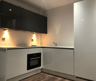 1 bedroom flat to rent - Photo 6