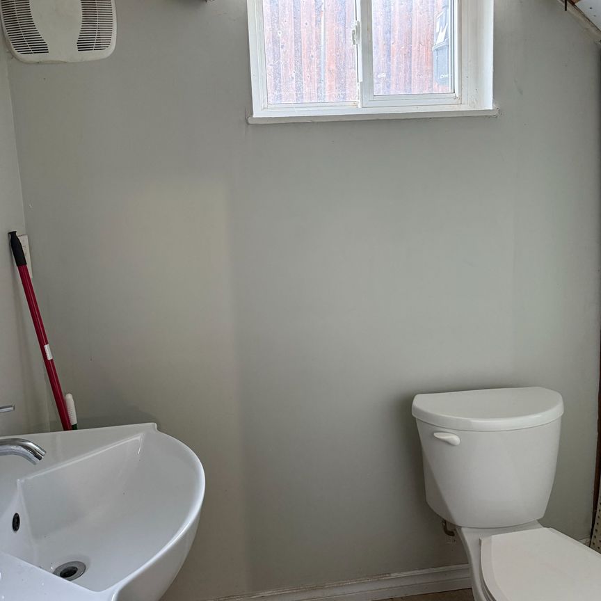 For Lease - 7147 Harwick Drive Unit# bsmt, Mississauga, Ontario - Photo 1