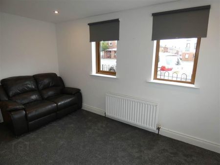 Flat 1 351a Beersbridge Road, Belfast, BT5 5DS - Photo 2