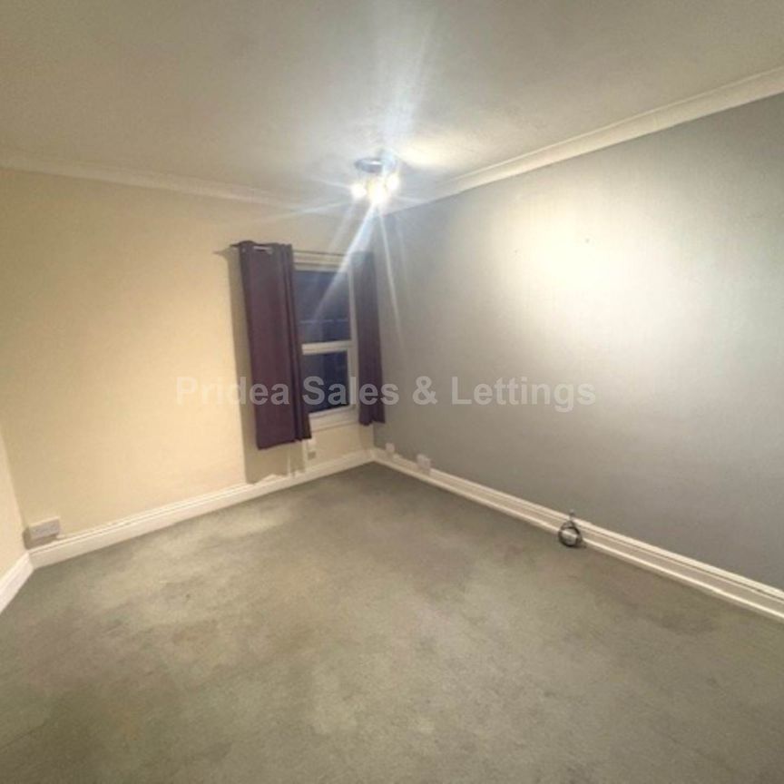 Sherbrooke Street, Lincoln - Photo 1