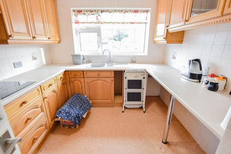 2 bedroom bungalow to rent - Photo 5