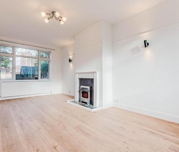 3 bedroom semi-detached house to rent - Photo 2