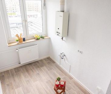 3-Raum-Erdgeschosswohnung mit Balkon - Foto 3