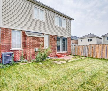 For Lease - 8 Dressage Trail, Cambridge, Ontario - Photo 6