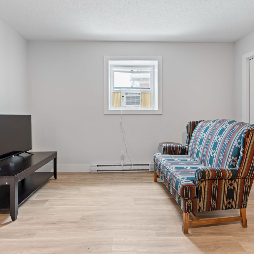 For Lease - 383 Main Street Unit# 4, South Huron, Ontario - Photo 1