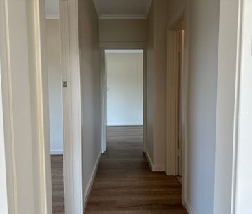 Charming Upstairs Unit for Lease - Photo 1