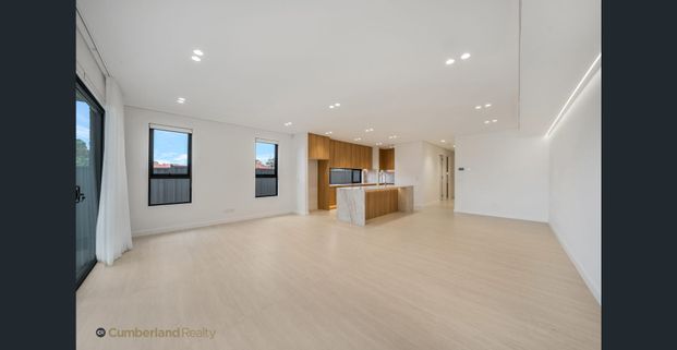 BRAND NEW LUXURY DUPLEX – EXCEPTIONAL DESIGN & PREMIUM FINISHES - Photo 1
