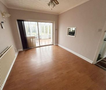 3 bedroom detached house to rent - Photo 5