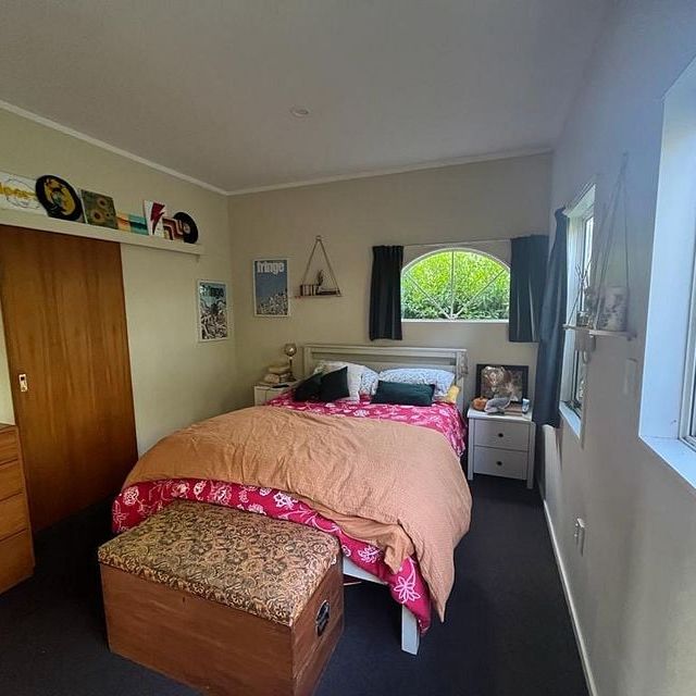 Country Cottage on equestrian farm - Photo 1