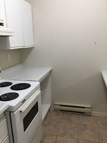 For Lease - 428 George Street Unit# 2, Peterborough Central, Ontario - Photo 5