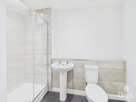 2 bedroom terraced house to rent - Photo 4