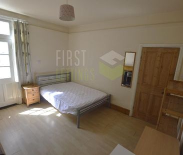 5 bedroom terraced house to rent - Photo 3