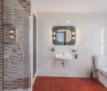 Plaça de Bisbe Benlloch, Torrent, Valencian Community 46900 - Photo 5