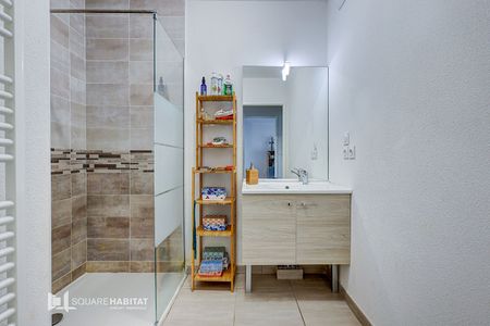 Location Appartement 3 pièces 63m² - Photo 5