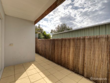 38 Southsea Road, Quinns Rocks WA 6030 - Photo 3