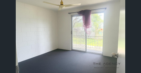 In convenient location & Recently Painted - Photo 4