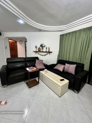Blk 237 Compassvale Plains (Sengkang), HDB 5 Rooms - For Rent - Photo 1