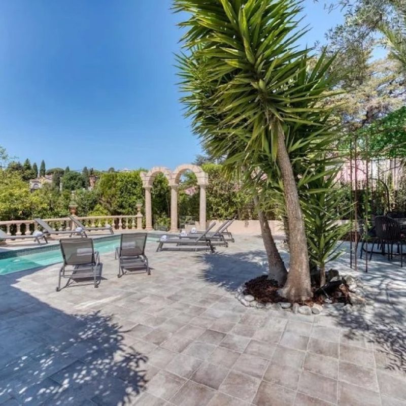 Location saisonnière - maison de ville - Cannes - Photo 1