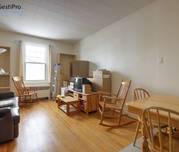 245 Fraser - Photo 1