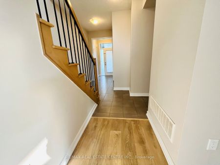 For Lease - 171 Sabina Drive, Oakville, Ontario - Photo 5