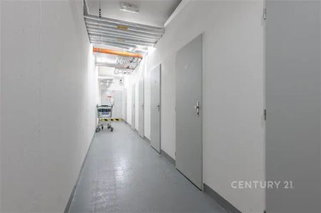 Pronájem slunného 2+kk (48 m - Photo 5