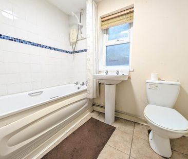 2 bedroom property to rent - Photo 6