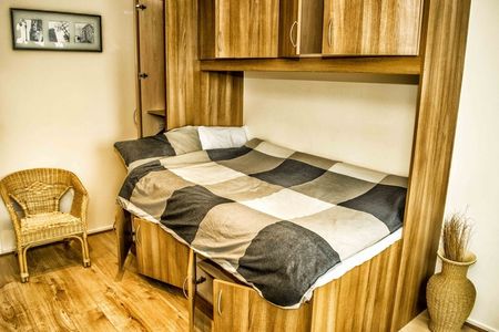 Studio Flat, Fairbanks Road, N17 - Photo 2