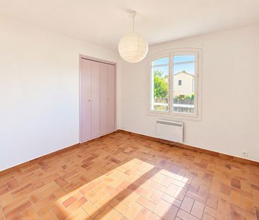 EGUILLES - Villa de 115m² sur 2186 m² de terrain - Photo 4